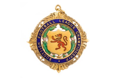 Lot 1754 - GRAHAM ROBERTS, RANGERS F.C., SCOTTISH LEAGUE WINNERS GOLD MEDAL