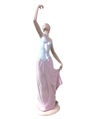 Lot 156 - COLLECTION OF CERAMIC FIGURES