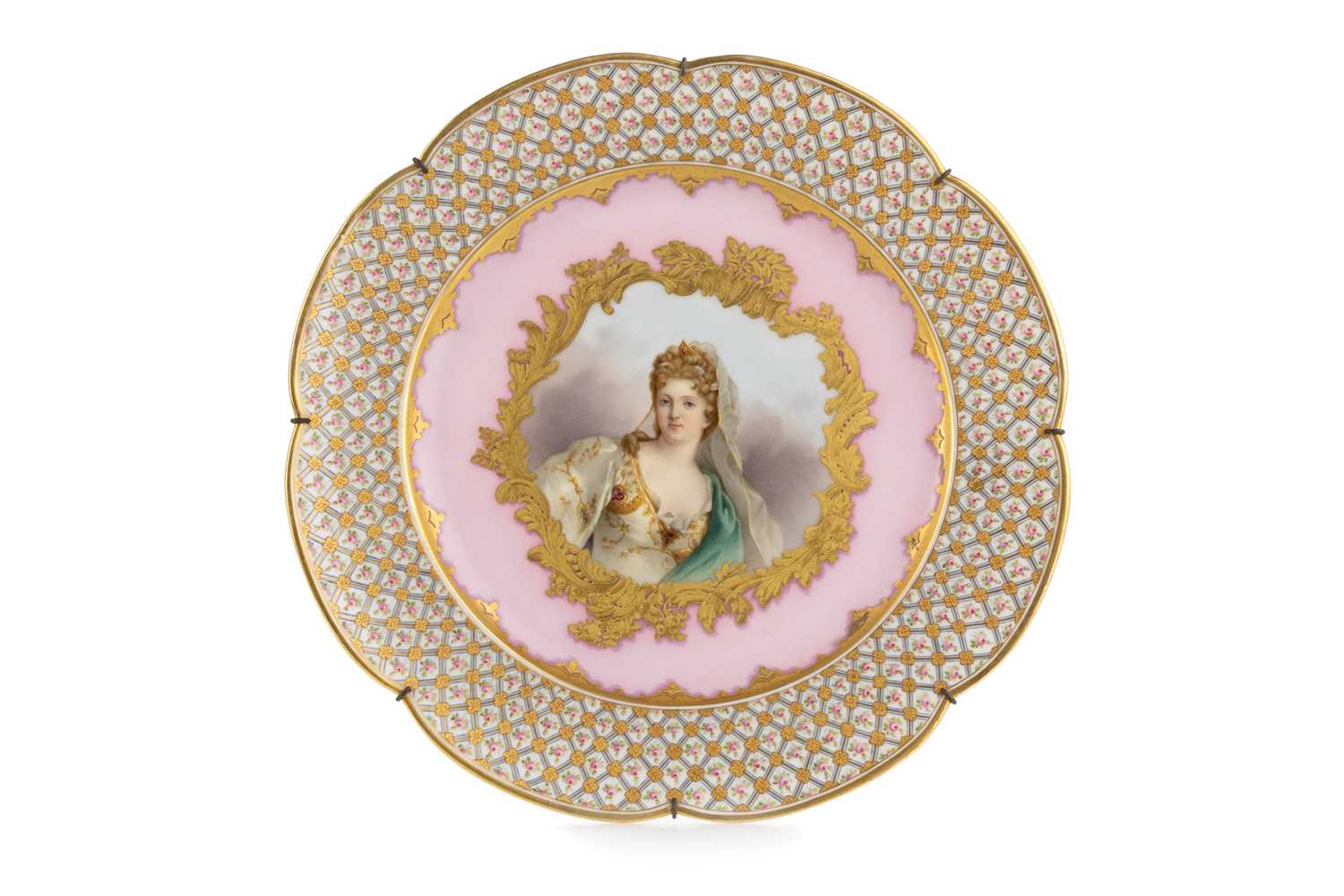Lot 1262 - VICTORIAN HAND PAINTED PLATE