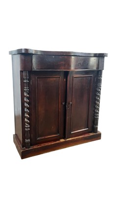 Lot 186 - VICTORIAN MAHOGANY CHIFFONIER