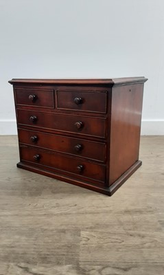 Lot 1337 - PAIR OF VICTORIAN MAHOGANY TABLE TOP CHESTS