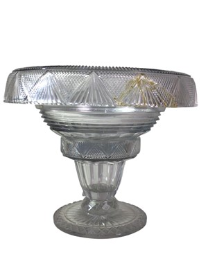 Lot 193 - LARGE CUT GLASS FOOTED BOWL