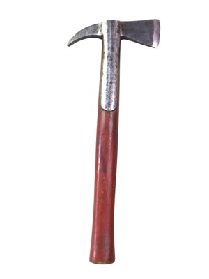 Lot 41 - FIREMANS AXE