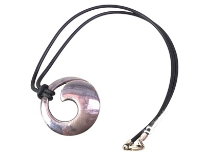 Lot 56 - SILVER PENDANT