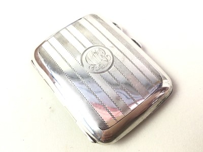 Lot 122 - SILVER CIGARETTE CASE