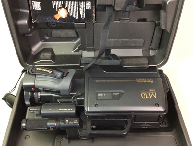 Lot 241 - PANASONIC M10 STEREO ZOOM VIDEO CAMERA