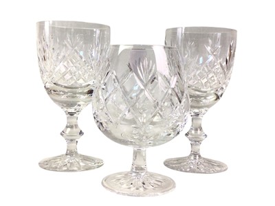 Lot 218 - GROUP OF GLASSWARE