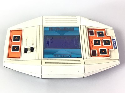 Lot 361 - SUPER NINTENDO ENTERTAINMENT SYSTEM CONSOLE