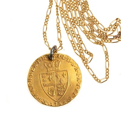 Lot 7 - GEORGE III SPADE GUINEA COIN ON CHAIN