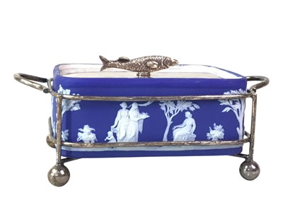 Lot 282 - WEDGWOOD JASPERWARE SARDINE DISH