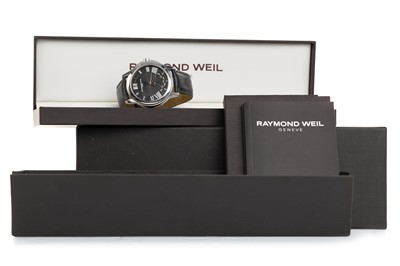 Lot 826 - RAYMOND WEIL