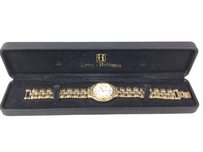 Lot 466 - COLLECTION OF FASHION WATCHES