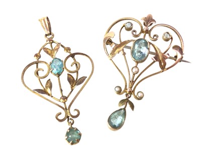 Lot 376 - HOLBEIN PENDANT AND BROOCH