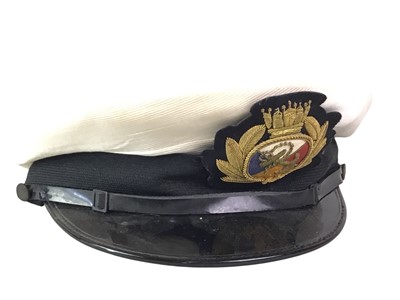 Lot 425 - COLLECTION OF MILITARY AND OTHER HATS AND BERETS