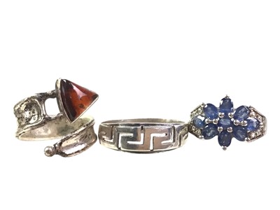 Lot 423 - COLLECTION OF SILVER RINGS