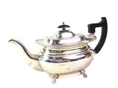 Lot 432 - GROUP OF SILVER PLATED ITEMS