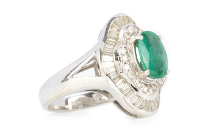 Lot 488 - EMERALD AND DIAMOND BALLERINA RING