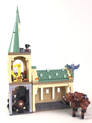 Lot 370 - LEGO HARRY POTTER 76387 'HOGWARTS FLUFFY ENCOUNTER'