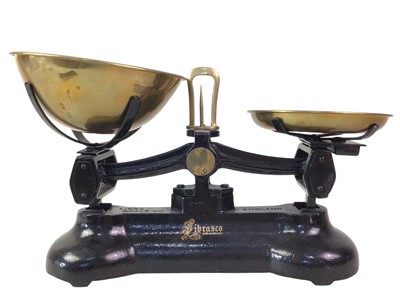 Lot 500 - SET OF LIBRASCO VEGETABLE SCALES