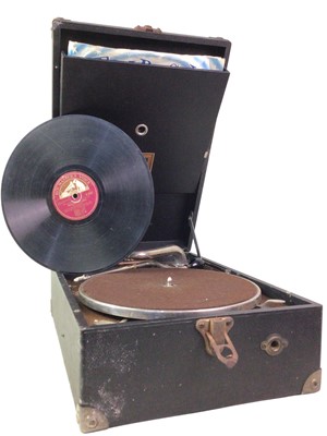 Lot 589 - VINTAGE PORTABLE RECORD PLAYER