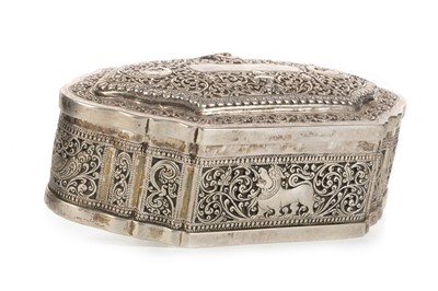 Lot 1207 - ANGLO INDIAN WHITE METAL JEWELLERY CASKET