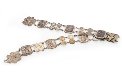 Lot 1205 - CHINESE WHITE METAL BELT WITH SILVER BUCKLE