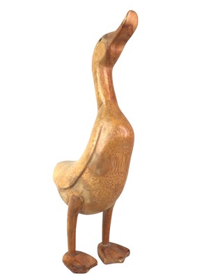 Lot 452 - GROUP OF TREEN ITEMS