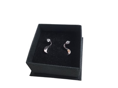 Lot 610 - COLLECTION OF SILVER AND OTHER JEWELLERY