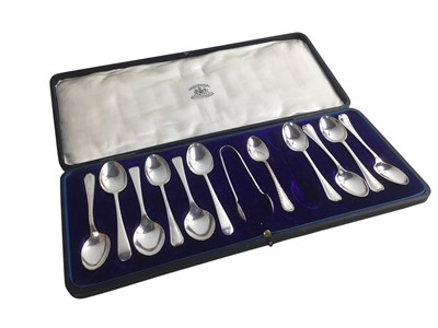 Lot 609 - GROUP OF PLATED TABLE APPOINTMENTS