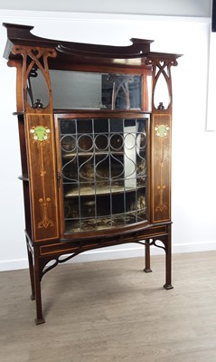 Lot 1365 - ARTS & CRAFTS MAHOGANY DISPLAY CABINET