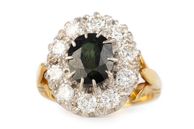 Lot 502 - SAPPHIRE AND DIAMOND CLUSTER RING