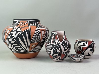 Lot 155 - COLLECTION OF NATIVE AMERICAN POTTERY