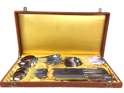 Lot 123 - GROUP OF SILVER PLATED CUTLERY