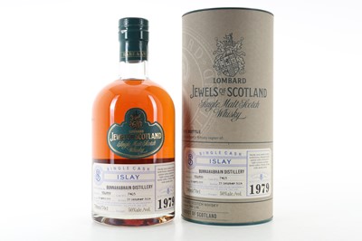 Lot 122 - **BUNNAHABHAIN 1979 25 YEAR OLD LOMBARD JEWELS OF SCOTLAND