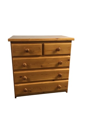 Lot 654 - PINE BLANKET CHEST