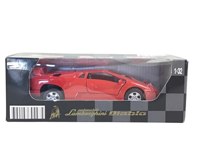 Lot 684 - COLLECTION OF DIECAST MODEL VEHICLES