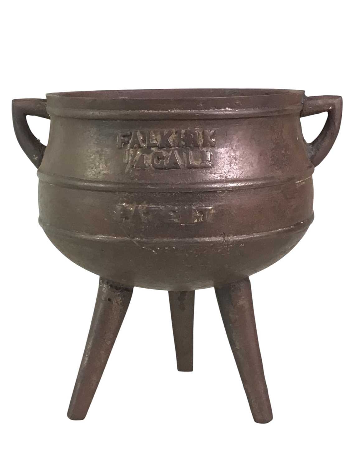 Lot 703 - CARRON FOUNDRY CAST IRON GYPSY COOKING POT
