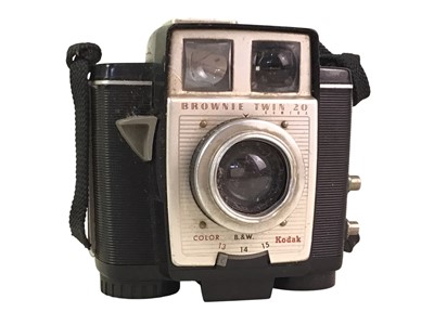 Lot 737 - PRAKTICA MTL5 SLR CAMERA