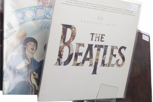 Lot 1245 - COLLECTION OF THE BEATLES AND RELATED RECORDS...