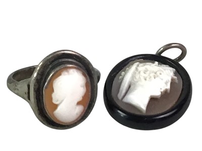 Lot 809 - CARVED SHELL CAMEO BRACELET AND RING