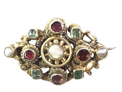 Lot 822 - AUSTRO HUNGARIAN SILVER-GILT BROOCH