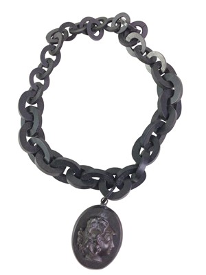 Lot 328 - EARLY PLASTIC COSTUME JEWELLERY