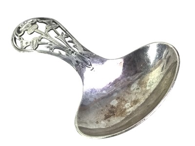 Lot 834 - VINTAGE UNMARKED CADDIE SPOON