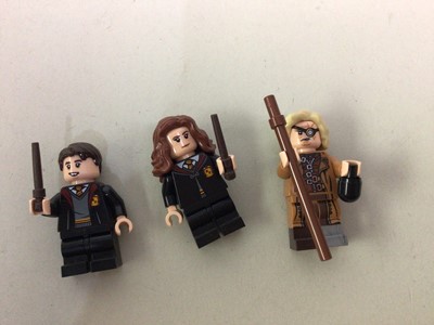 Lot 372 - LEGO HARRY POTTER CLASSROOM SETS