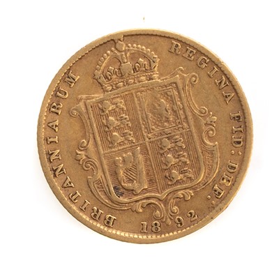 Lot 33 - VICTORIA SHIELD BACK GOLD HALF SOVEREIGN