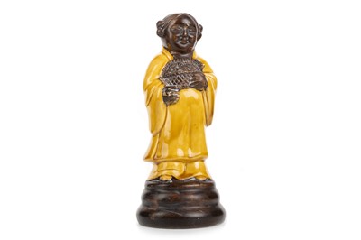 Lot 1206 - CHINESE POTTERY FIGURE