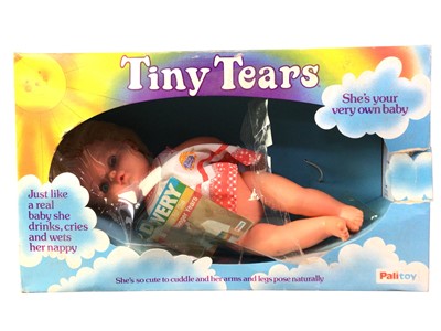 Lot 49 - PALITOY TINY TEARS DOLL