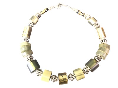 Lot 79 - COLLECTION OF COSTUME JEWELLERY