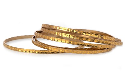 Lot 537 - SIX BANGLES