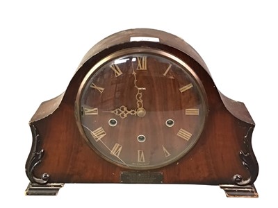 Lot 124 - SMITHS MAHOGANY MANTEL CLOCK